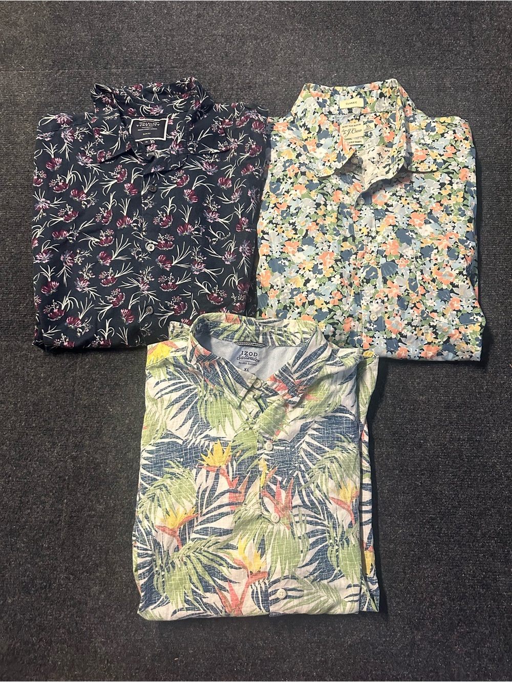 Set of 3 Men’s Casual Floral Button Down Shirts